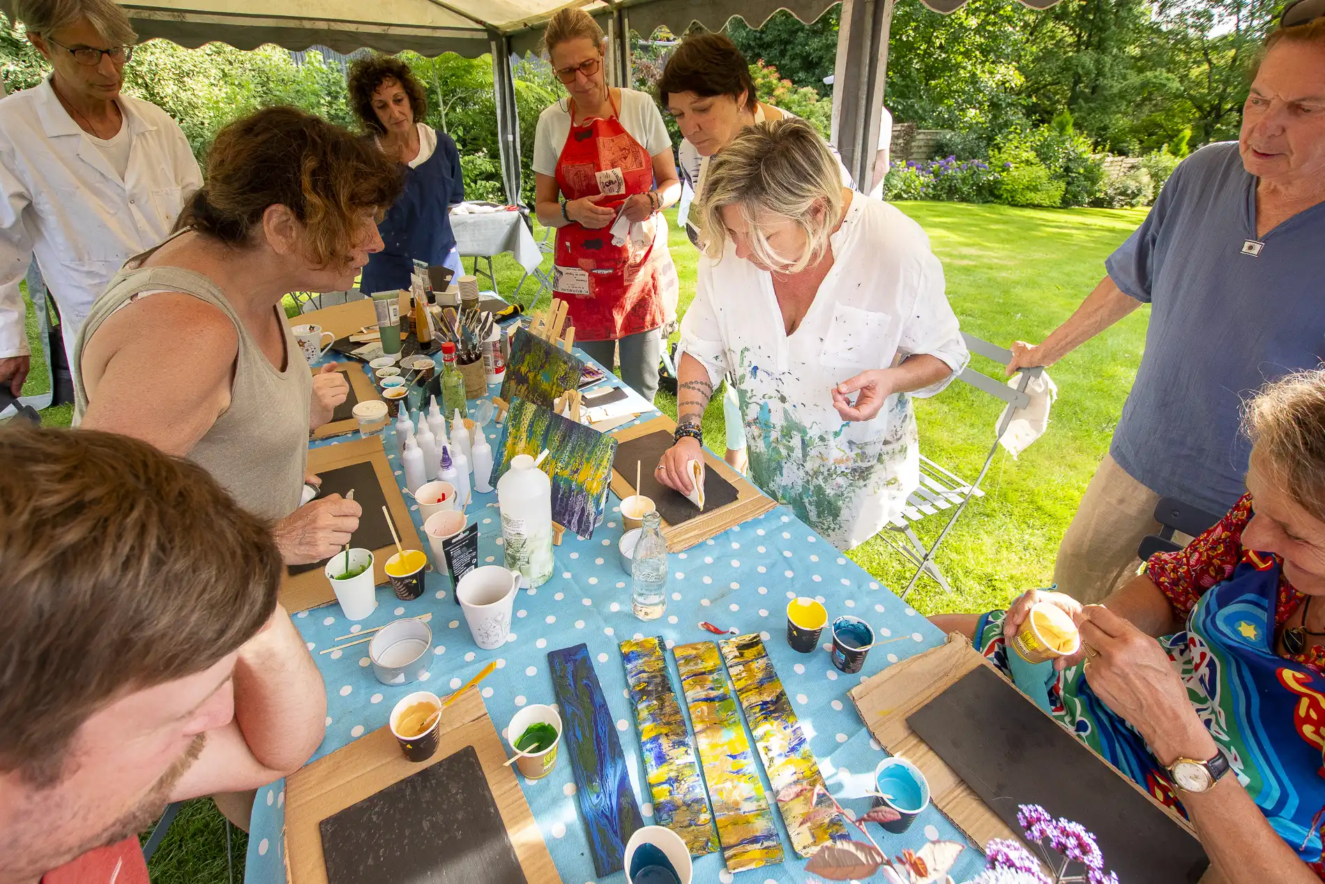 Atelier artistique avec Valérie